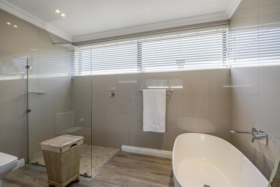 4 Bedroom Property for Sale in Kragga Kamma Eastern Cape